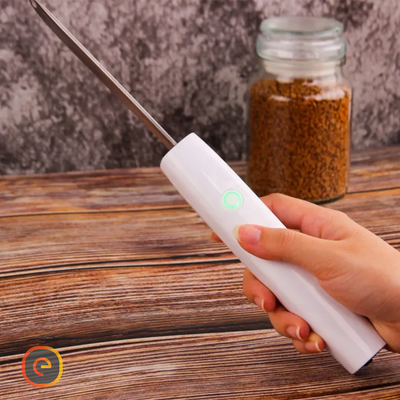 Heated butter knife 